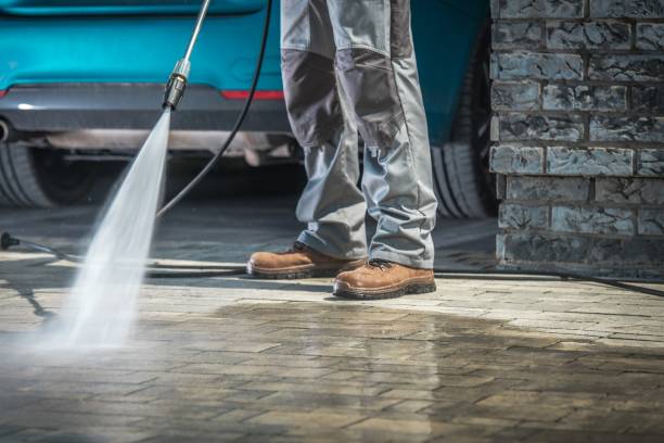 Best Soft Washing  in Haltom City, TX